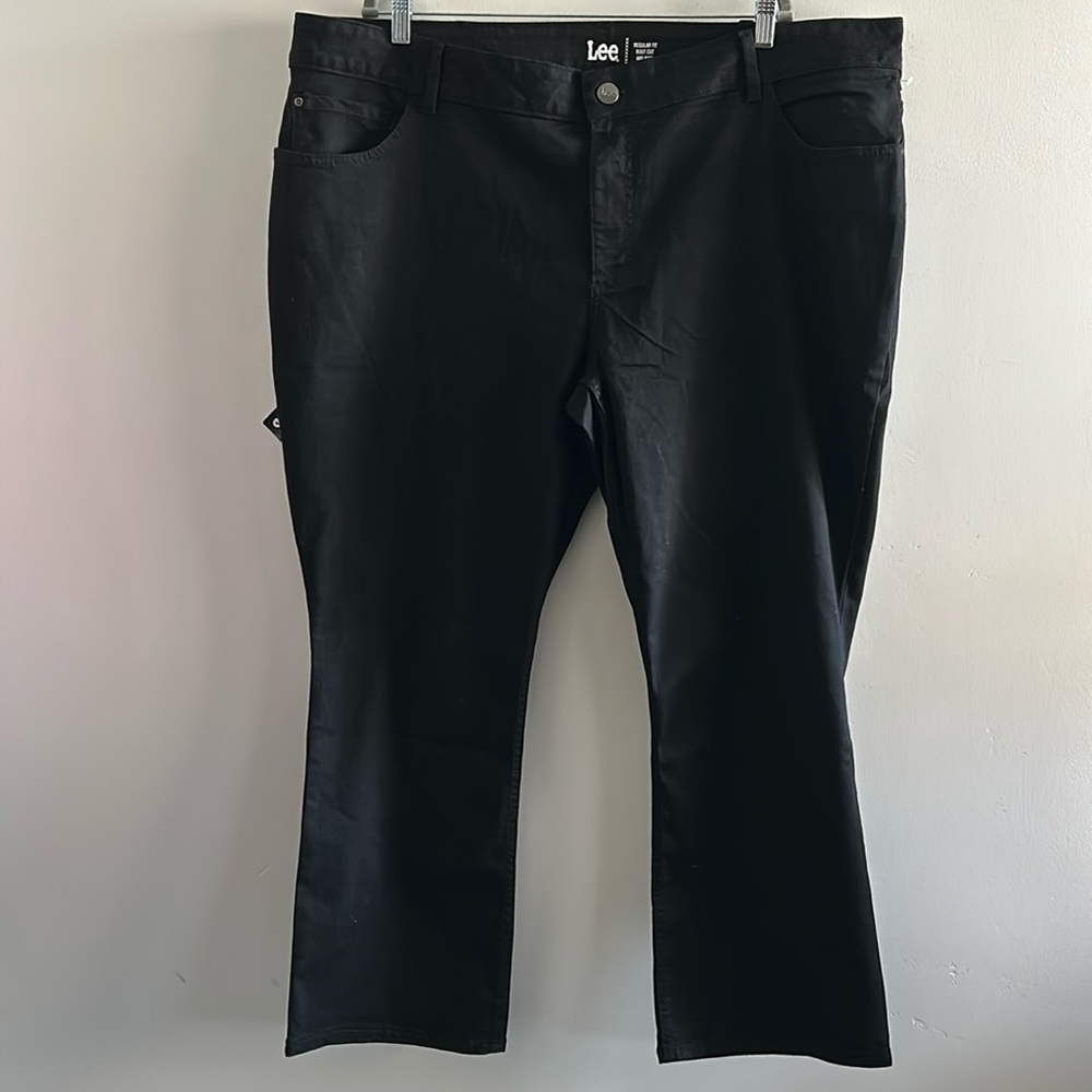 Lee, Woman’s Plus Size 26W Petite Black Bootcut Jeans